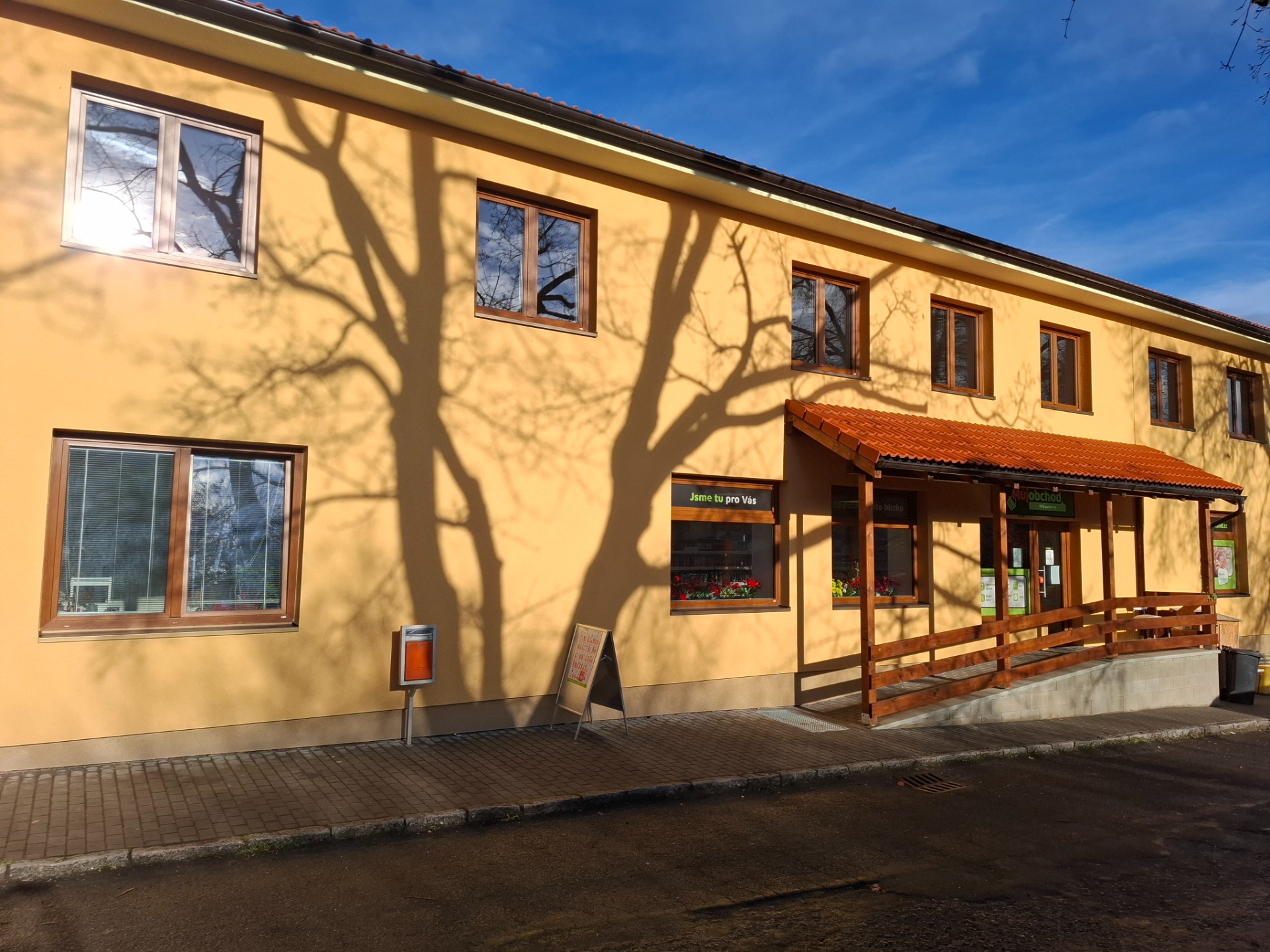 Prodejna - Družstevní 25